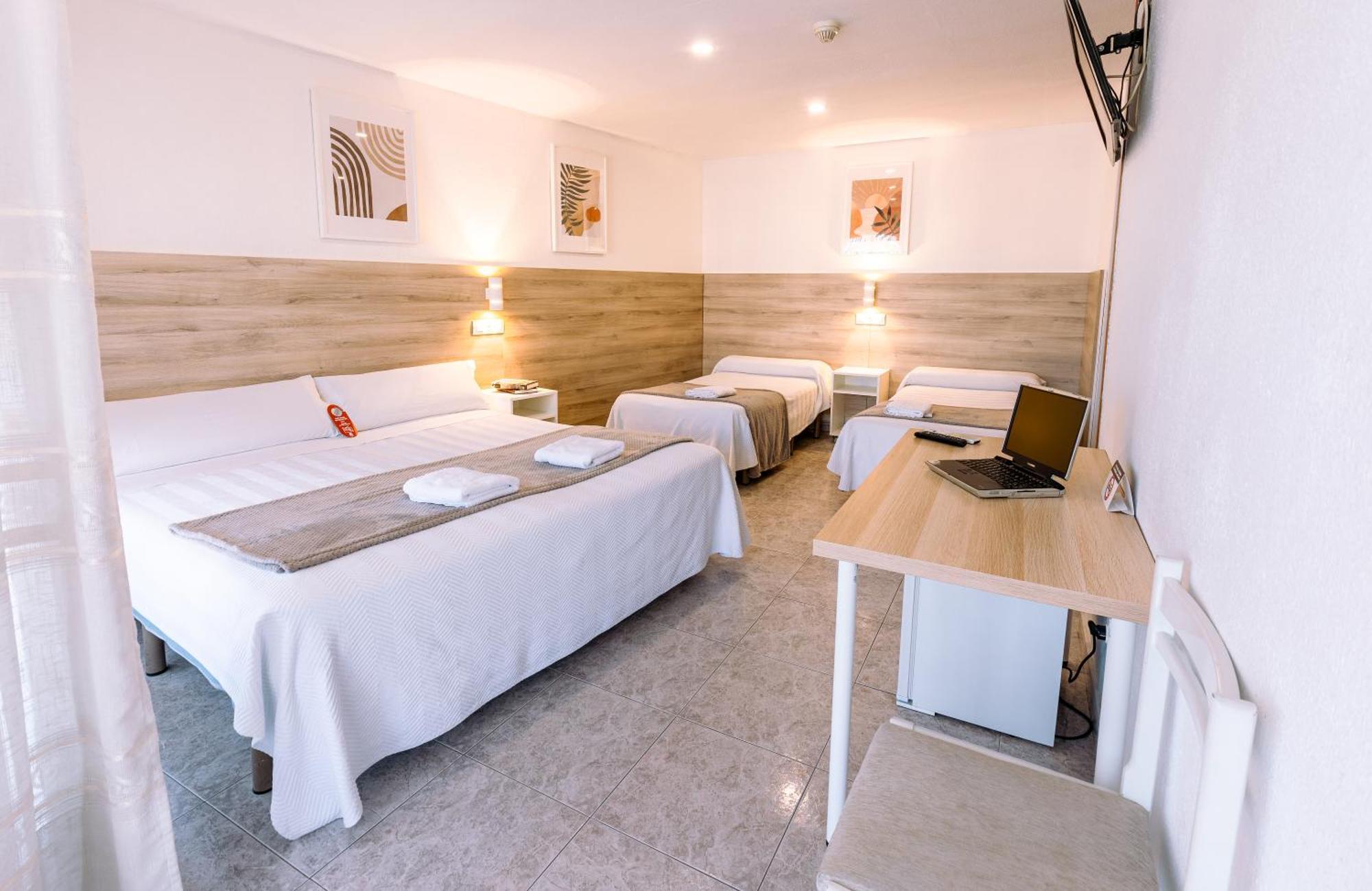Hostal Gran Via Pinto Kültér fotó