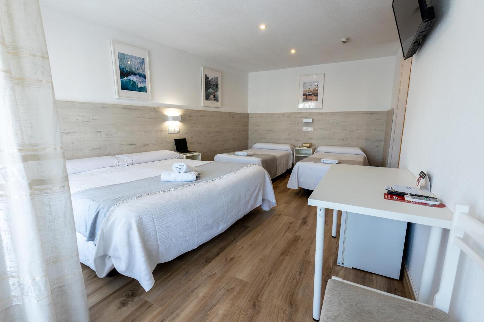 Hostal Gran Via Pinto Kültér fotó